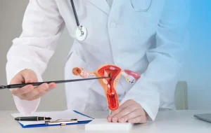 How to Choose the Best Endometriosis Specialist in Delhi: What to Look For